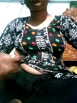 BreezySexyGirl69 online show from 12, 4, 2026