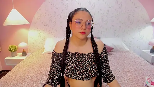 Angelie Rosebrm online show from 3, 3, 2026