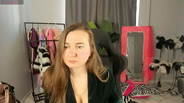 Golden Dragon online show from 5, 4, 2026