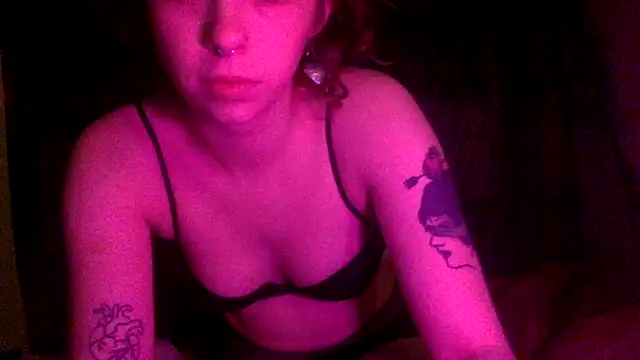 ivyxoxo online show from 24, 2, 2026