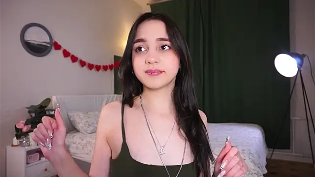 Snapshot of ThiCostin chatting on 6, 3, 2026 ThiCostin online show from 6, 3, 2026