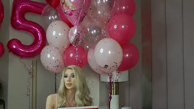 LynnAngel online show from 23, 5, 2026
