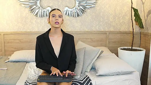 Snapshot of Luxa_Velvet chatting on 14, 3, 2026 Luxa Velvet online show from 14, 3, 2026