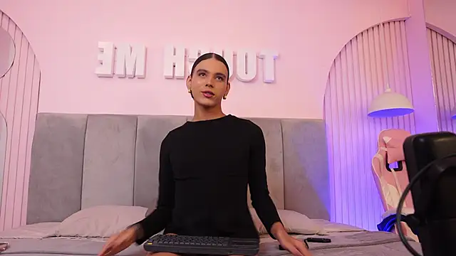 Snapshot of Luxa_Velvet chatting on 24, 3, 2026 Luxa Velvet online show from 24, 3, 2026