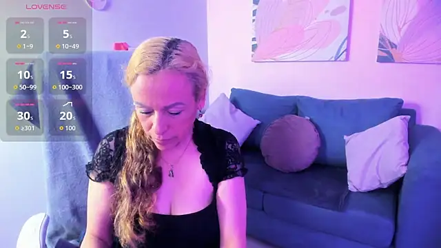 Snapshot of Ivonne_4 chatting on 24, 5, 2026 Ivonne 4 online show from 24, 5, 2026