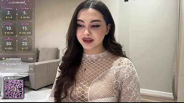 Snapshot of Sweet_BerryBabe chatting on 16, 7, 2026 Sweet BerryBabe online show from 16, 7, 2026