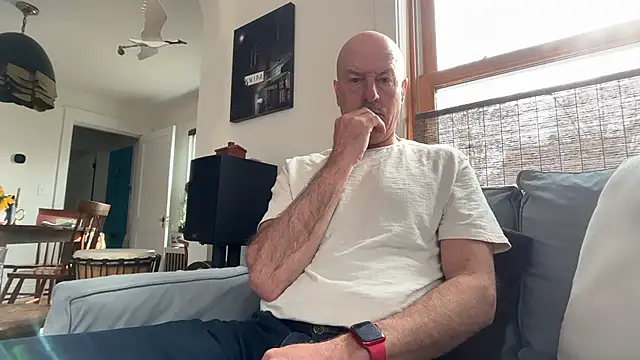 Guy  Grey online show from 30, 3, 2026