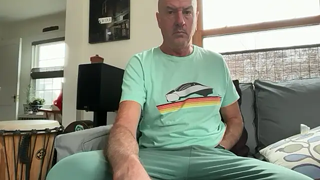 Guy  Grey online show from 15, 4, 2026