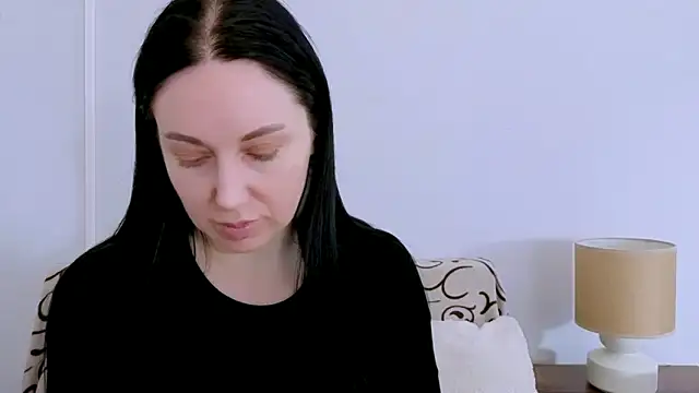 MiaFair online show from 10, 4, 2026