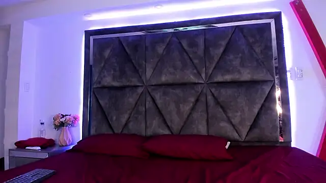 Miia Grey  online show from 26, 2, 2026