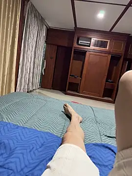 zhuendong000001 online show from 22, 5, 2026