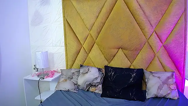 Sophie Galli online show from 25, 2, 2026