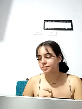 Snapshot of sara_cute_so chatting on 31, 5, 2026 sara cute so online show from 31, 5, 2026