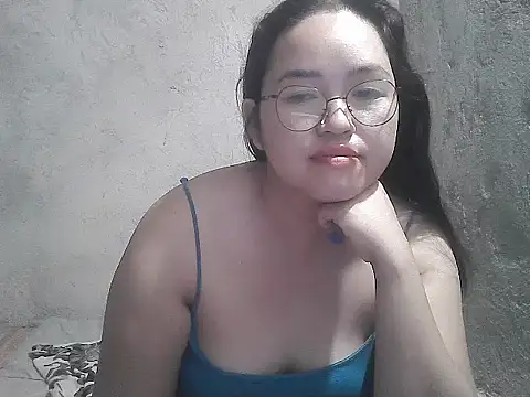 Snapshot of wildchinita00 chatting on 9, 4, 2026 wildchinita00 online show from 9, 4, 2026