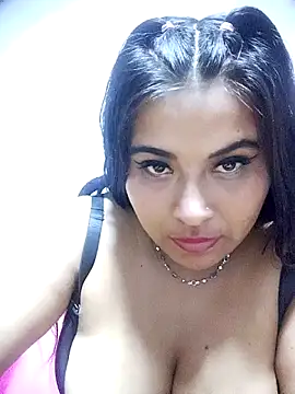 Crazy grone online show from 10, 4, 2026