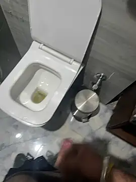 king181869 online show from 13, 4, 2026