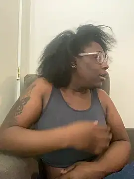 Snapshot of Sinfulwaterfalls chatting on 9, 5, 2026 Sinfulwaterfalls online show from 9, 5, 2026