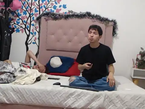 Snapshot of crissfer1 chatting on 2, 3, 2026 crissfer1 online show from 2, 3, 2026