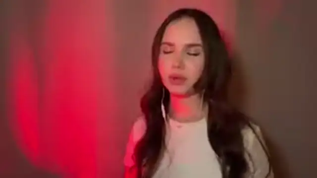 Snapshot of MarylynnSimens chatting on 22, 2, 2026 MarylynnSimens online show from 22, 2, 2026