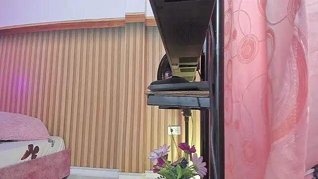 Snapshot of scarlett_kiss_ chatting on 26, 2, 2026 scarlett kiss online show from 26, 2, 2026