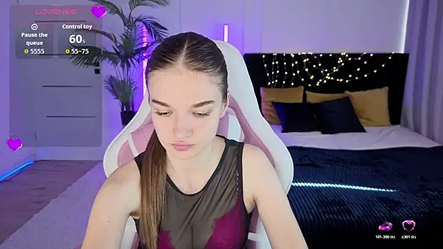 Ann Wood online show from 31, 7, 2026