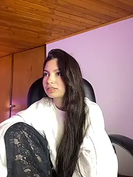 Mady Pink online show from 10, 4, 2026