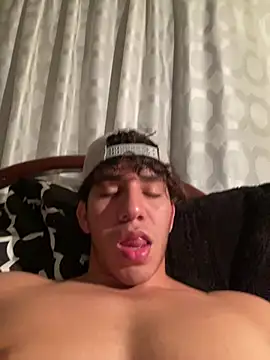 Alejandrososas online show from 14, 4, 2026
