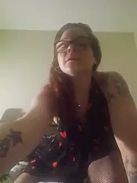 Sexymilf6992 online show from 10, 6, 2026