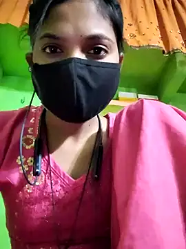 Snapshot of Cute_aroshi chatting on 2, 3, 2026 Cute aroshi online show from 2, 3, 2026