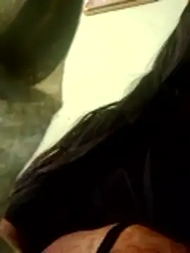 wifedesi7050 online show from 27, 3, 2026