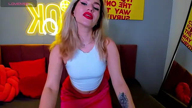 Snapshot of StellaAlluring chatting on 4, 5, 2026 StellaAlluring online show from 4, 5, 2026