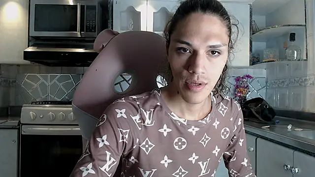 CrisOzzz online show from 25, 2, 2026