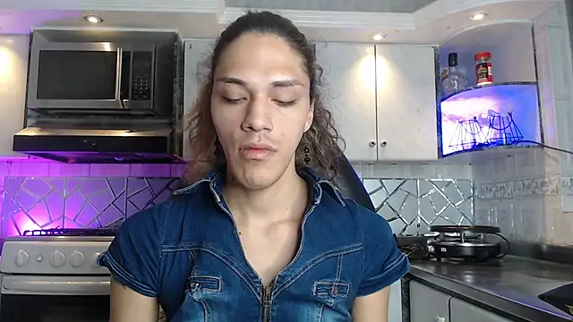 Snapshot of CrisOzzz chatting on 25, 4, 2026 CrisOzzz online show from 25, 4, 2026
