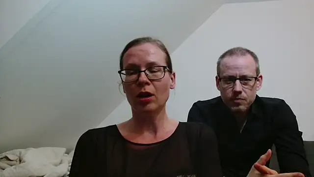 Lost in lace online show from 13, 3, 2026