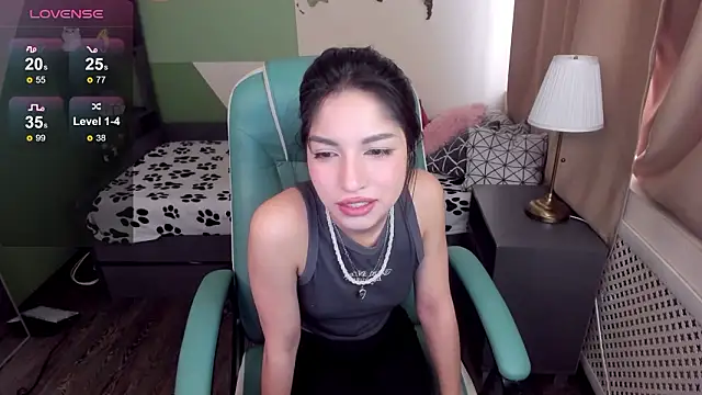 Snapshot of GabiSilk chatting on 3, 3, 2026 GabiSilk online show from 3, 3, 2026