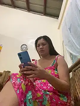 yum330 online show from 18, 4, 2026