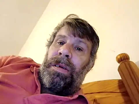 Snapshot of stud2512 chatting on 3, 3, 2026 stud2512 online show from 3, 3, 2026