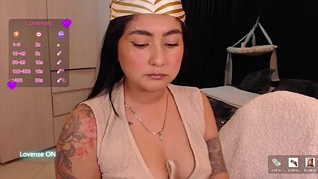 Snapshot of zakura_ania chatting on 1, 3, 2026 zakura ania online show from 1, 3, 2026