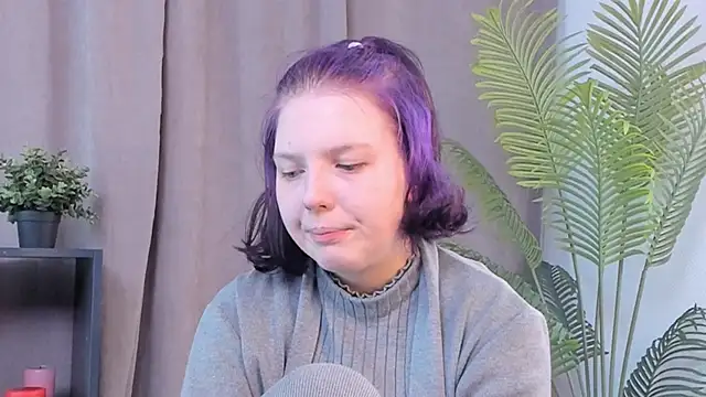 Snapshot of OllieLirette chatting on 26, 2, 2026 OllieLirette online show from 26, 2, 2026