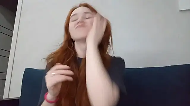 Snapshot of DizzyRina chatting on 13, 3, 2026 DizzyRina online show from 13, 3, 2026