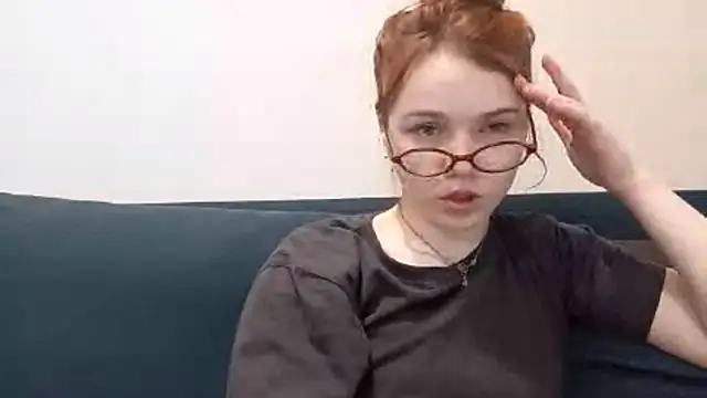 Snapshot of DizzyRina chatting on 31, 3, 2026 DizzyRina online show from 31, 3, 2026