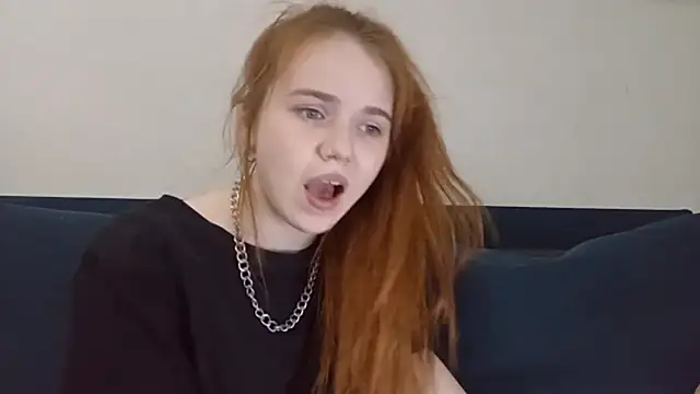 Snapshot of DizzyRina chatting on 9, 4, 2026 DizzyRina online show from 9, 4, 2026