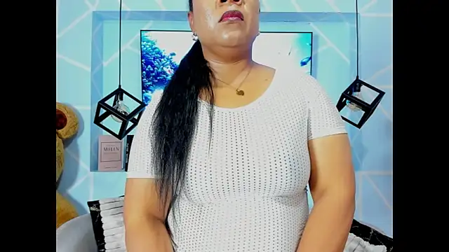 Snapshot of sharon_noa chatting on 4, 6, 2026 sharon noa online show from 4, 6, 2026
