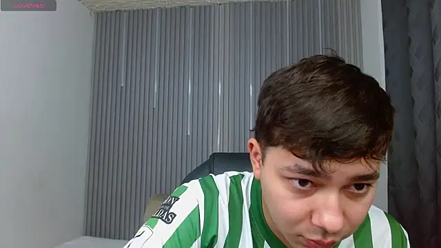 Snapshot of Julian_Smith21 chatting on 10, 7, 2026 Julian Smith21 online show from 10, 7, 2026