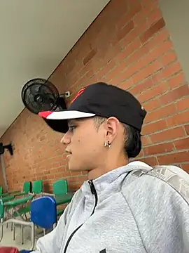 HarryGaze online show from 17, 4, 2026