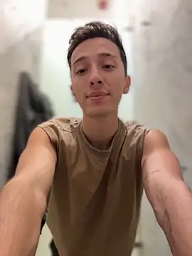 Snapshot of Thiago_Jones1 chatting on 4, 3, 2026 Thiago Jones1 online show from 4, 3, 2026