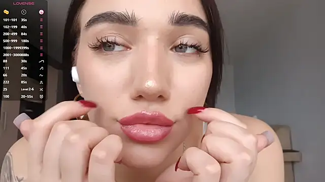 GilberteBauch online show from 6, 4, 2026