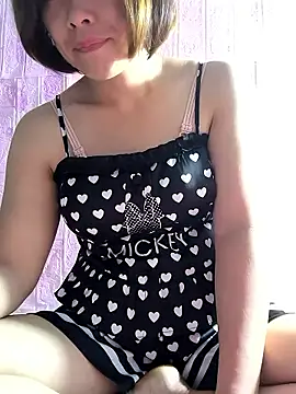 Snapshot of juicy-milu chatting on 8, 4, 2026 juicy-milu online show from 8, 4, 2026