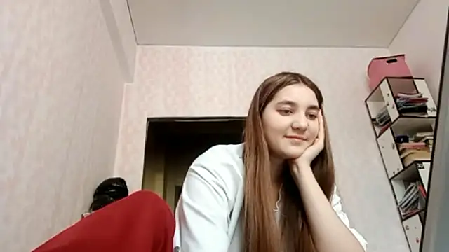 Snapshot of JanineThielman chatting on 5, 3, 2026 JanineThielman online show from 5, 3, 2026