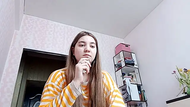 Snapshot of JanineThielman chatting on 15, 3, 2026 JanineThielman online show from 15, 3, 2026